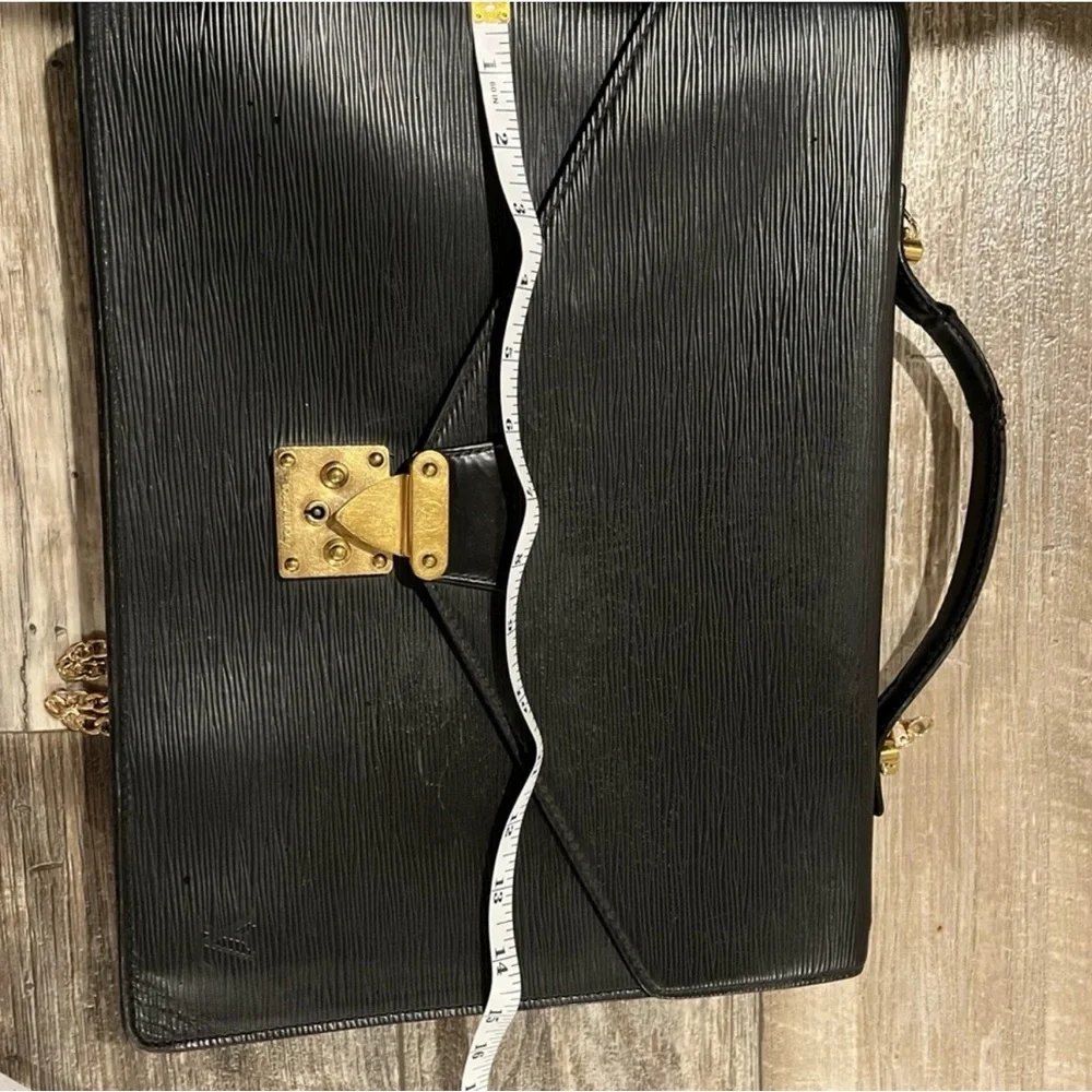 Louis Vuitton Epi Leather Briefcase Black Business Laptop Bag Vintage